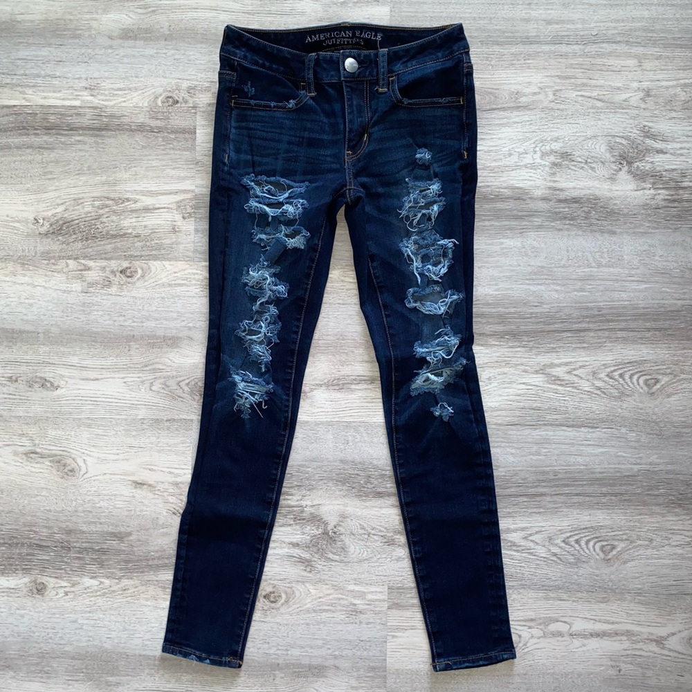 American Eagle Ripped Jegging